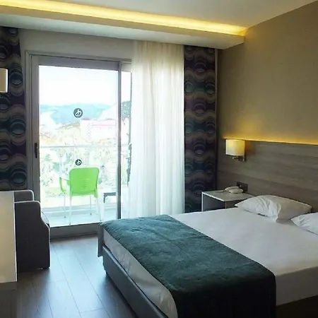 Idas (adults Only) Szálloda 4*