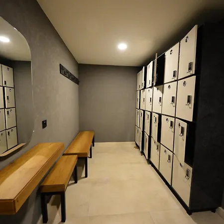 Idas (adults Only) 4*